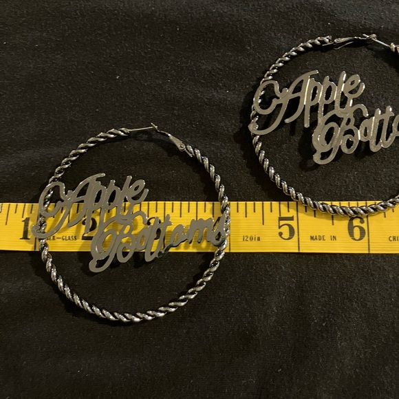 Apple Bottoms Twisted Silver Hoops - Picture 3 of 4